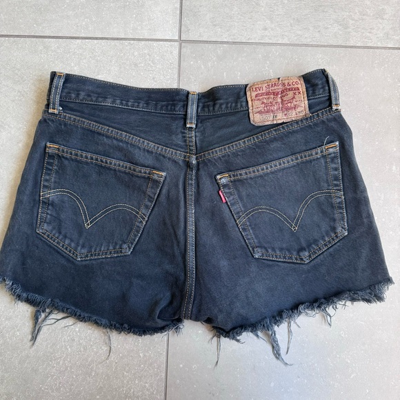 Black High Waisted Vintage Levi’s Shorts - Picture 2 of 3